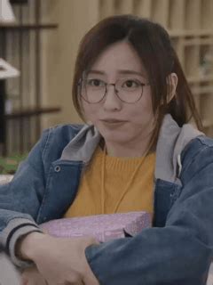 吸奶gif|爱爱动态图李毅吧吸奶gif动态图—和戴眼镜护士爱爱